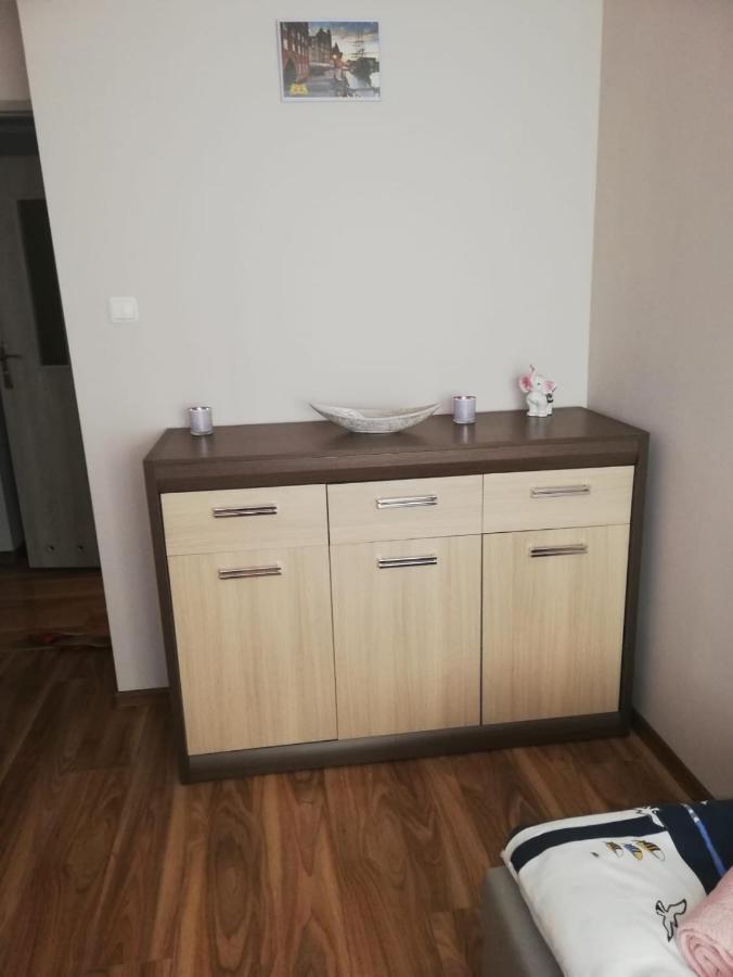 Apartament Dwupokojowy O Wysokim Standardzie Apartment Ruda Slaska Exterior photo